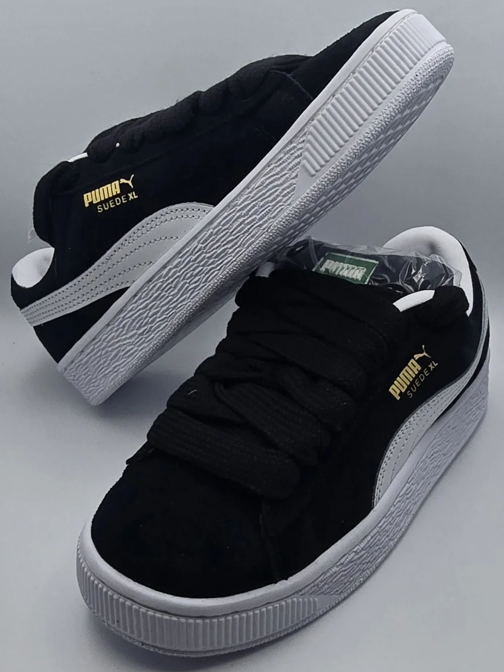 Puma Suede Kids 4.5 XL Black/White Casual Sneakers Womens 6